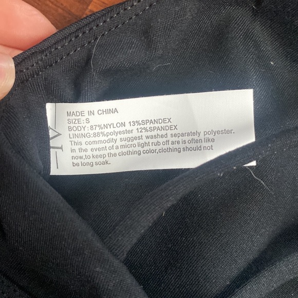 NWOT Power Gym Store Sports Bra - Picture 4 of 4